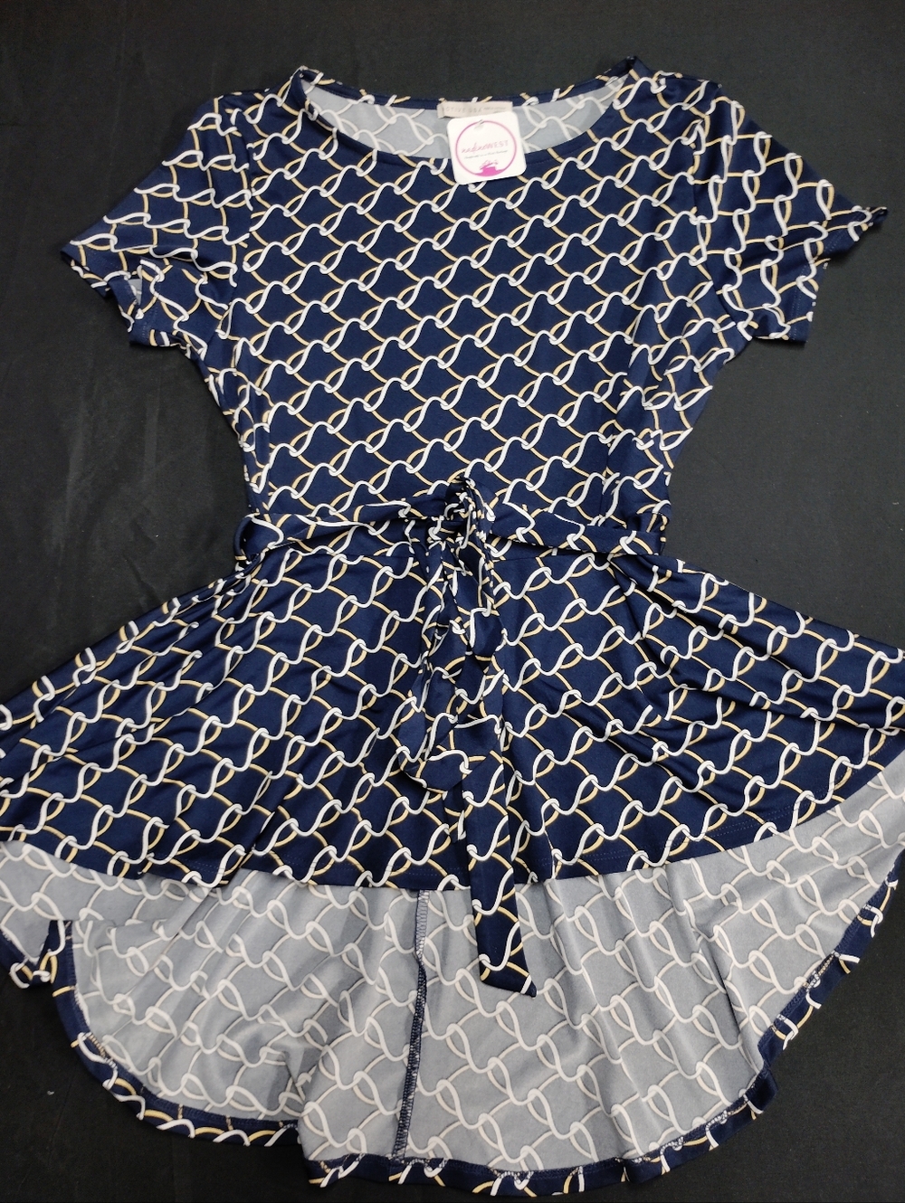 Nadine West Active USA Navy and Cream Chain-Print Top